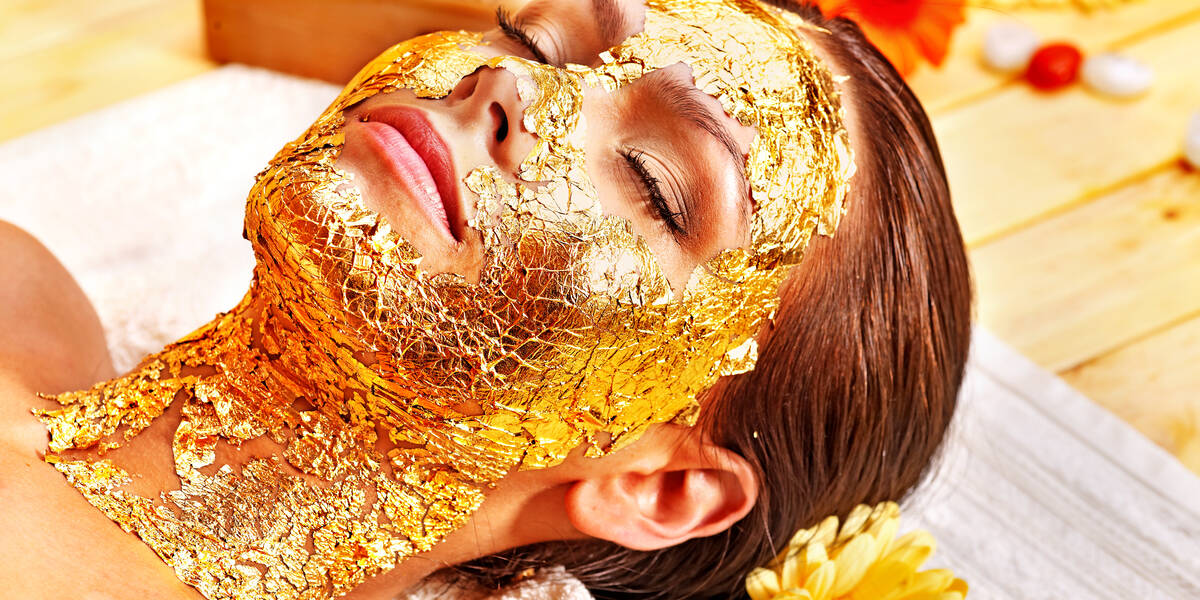 Gold-Gesichtsmaske-Goldglamour-fuer-das-Gesicht